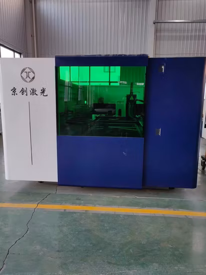 Offerte mensili!  2023 Raycus Ipg Max Macchina da taglio laser a fibra CNC 3000W 6000W 12kw 20kw 30kw Laser in metallo per acciaio Alluminio Metallo Acciaio inossidabile Prezzo