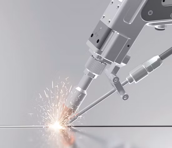 Macchina per la pulizia laser a fibra portatile 3 in 1 di vendita calda della Fiera di Canton per saldatura, pulizia, taglio
