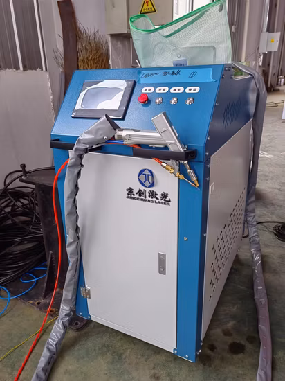 Macchina per la pulizia/taglio laser a fibra portatile da 1000 W 1500 W 2000 W 3000 W per metallo, alluminio, acciaio inossidabile al carbonio