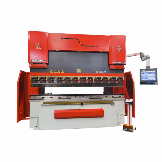 Pressa piegatrice CNC idraulica automatica a 4+1 assi per acciaio metallico, acciaio dolce, carbonio, acciaio inossidabile, CS, lamiera d'acciaio
